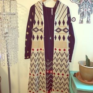 EXTRA LONG WESTERN PRINT CARDIGAN